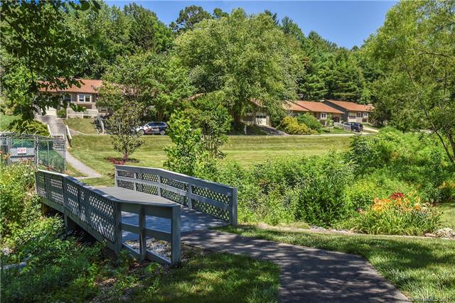 Hawthorne Townhomes in Haw Creek of East Asheville