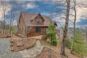 414 Mountain Lookout, Bostic