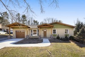 5 Point View Court Arden 1