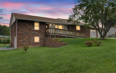 Alexandra Schrank - Asheville Real Estate Professional 8 230 Blythewood Drive, Hendersonville