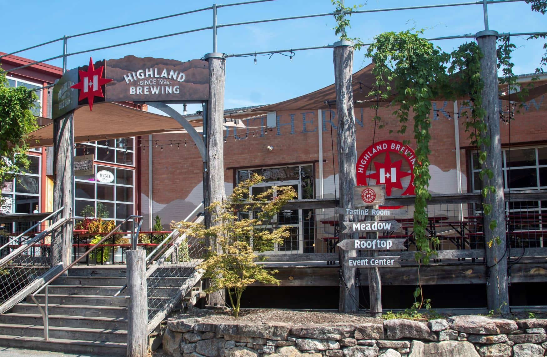 Highland Taproom Patio