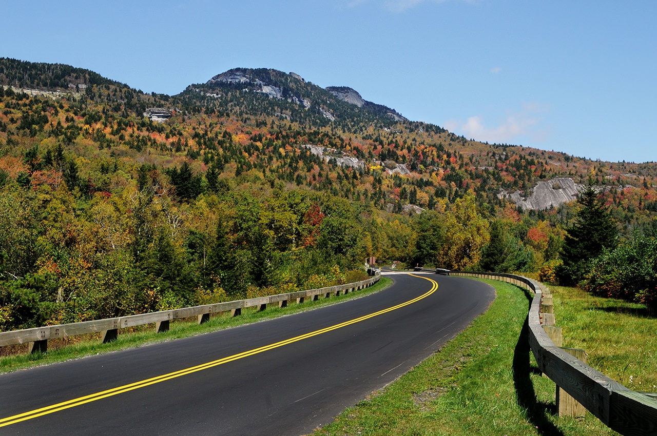 Vistas BRP Grandfather Mountain From Beacon Heights on Blue Ridge Parkway By Vicki Dameron 54979f91 8dcb 486b b45b dadabae54298