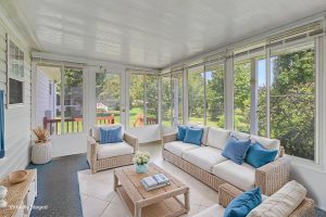 204 Red Birch Court, Hendersonville, NC 28739 3 35 web or mls IMG 1174 virtually staged
